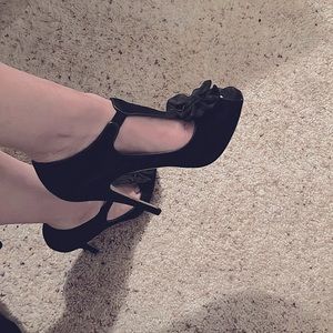 VALENTINO black suede heels